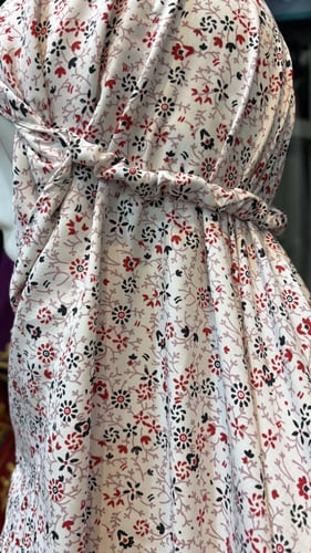 جلال صلاة نسائي