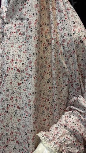 جلال صلاة نسائي