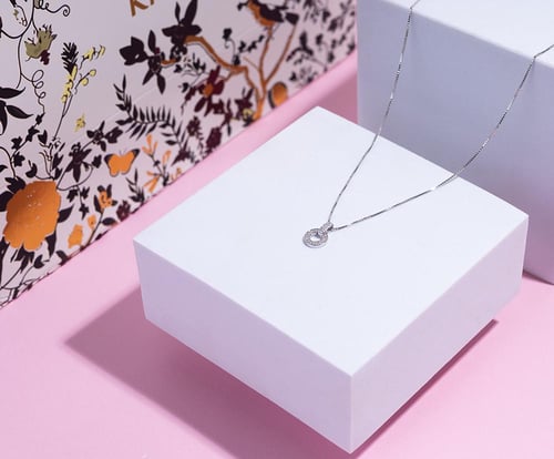 قلادة من الفضة 925