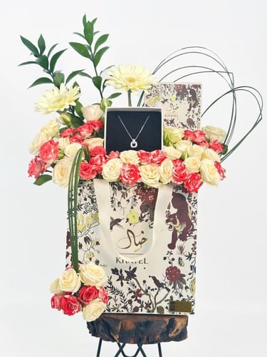 سيلفر إليجانس | تنسيق القلادة