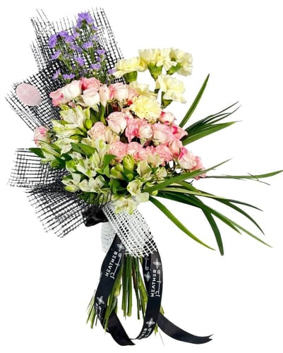 باقة فلوراكريل ماجيستيكا