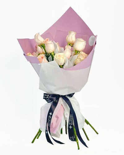 باقة الجوري الوردي لايت