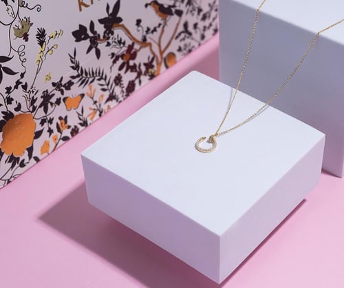 قلادة من الفضة 925