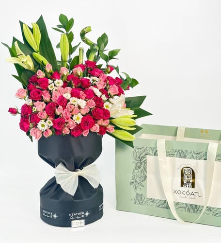 ماجيك بوكس شوكلاتة | باقة وردي وندرز