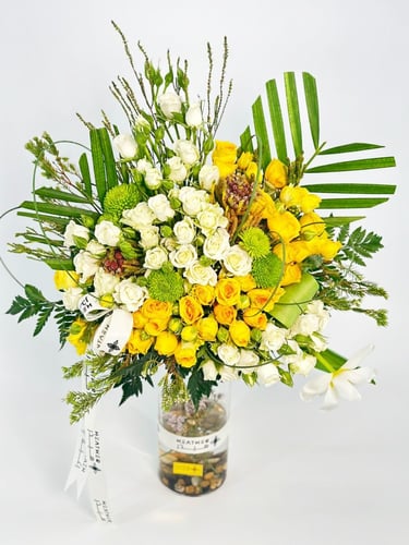 فازة فلوراليند البيضاء