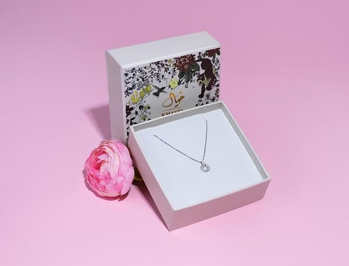 قلادة من الفضة 925