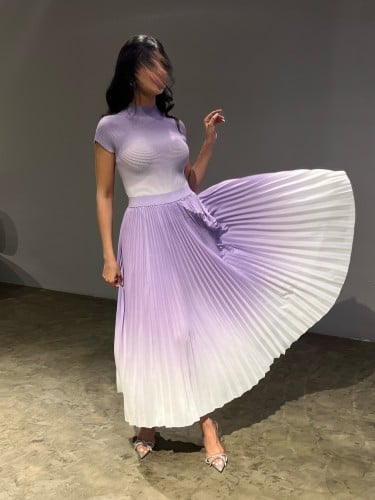 طقم سكيني فري سايز بتدرجات الوان متباينة