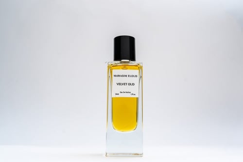 عطر فلفت عود عطر شرقي للجنسين