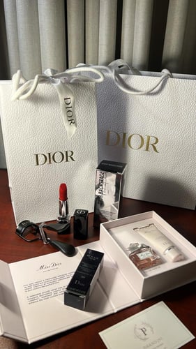 بكج Dior gift