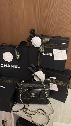 Chanel bag تسليم فوري