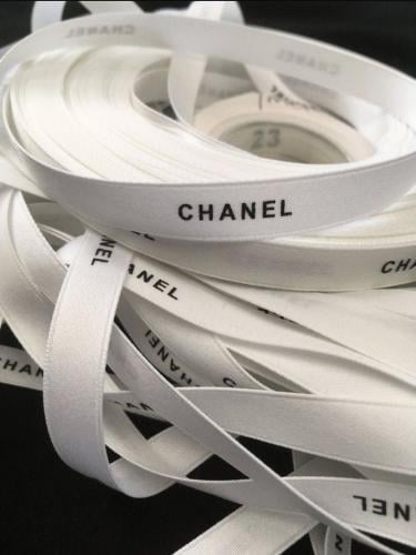 شريطه شانيل الاصليه متر