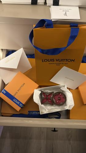 شموع lv قطعتين