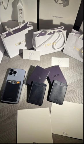 كارد Dior تسليم فوري