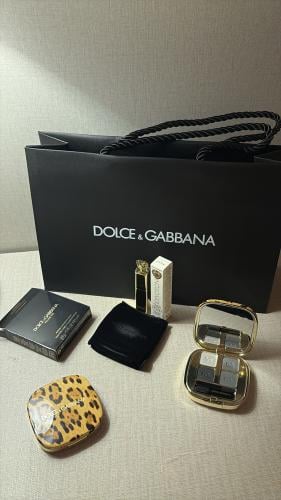 Dolce Gbana make-up