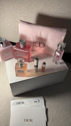 Box miss dior