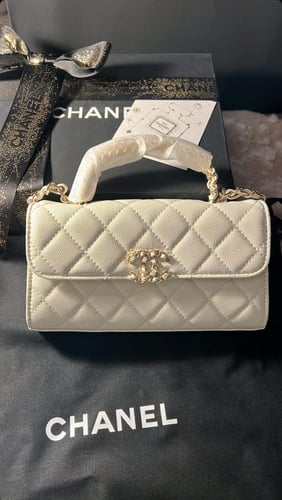 Chanel bag تسليم فوري