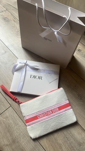 باوتش DiOR