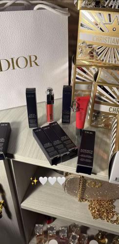 قلوسات DiOr ايدكت
