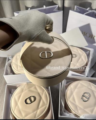 DiOR bag
