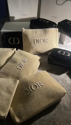 باوتش DiOR