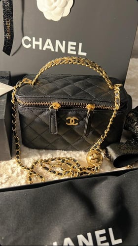 Chanel bag فوريه