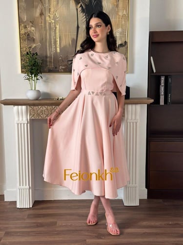 فستان: وردي قطعتين قصير ناعم