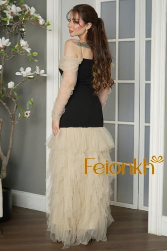 فستان : بيج واسود