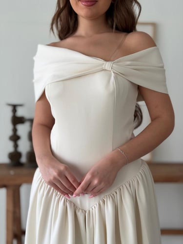 فستان ابيض اوف شولدر