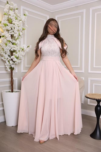 فستان مطرز سهرة بينك