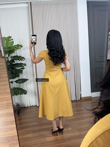 فستان الهبة كموني