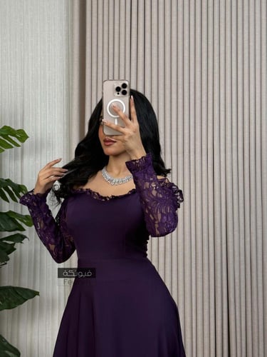 فستان موف باكمام دانتيل