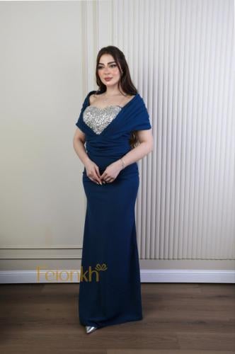 فستان : سهرة تطريز خرز في الصدر