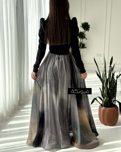 فستان مشجر من الأسفل