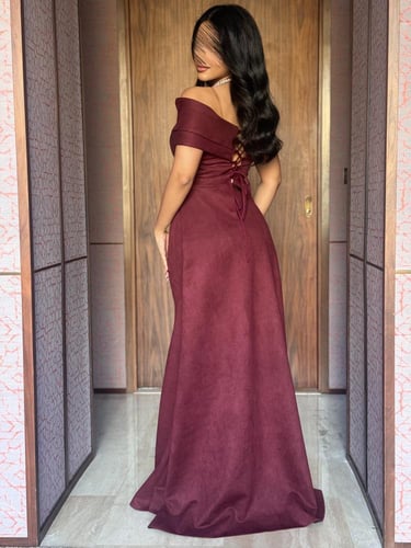 فستان سهرة ناعم شمواه