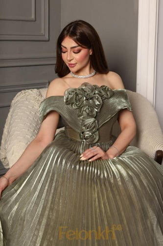 فستان: زيتي سهرة انيق