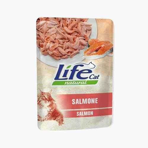 لايف كات ظروف طعام رطب للقطط بنكهة السالمون 70غ