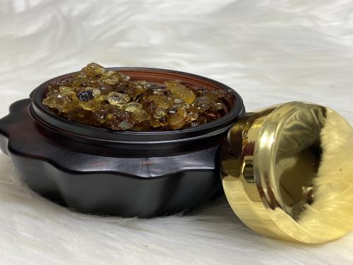 اللبان العماني المسقى باللافندر