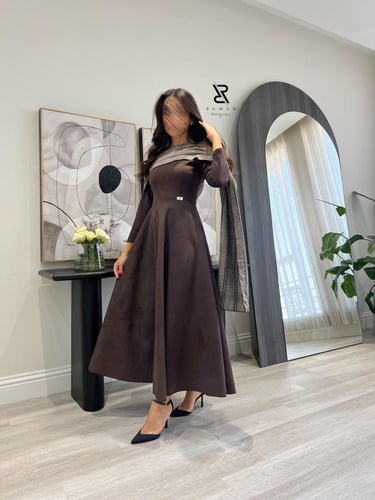 فستان شتوي بني غامق