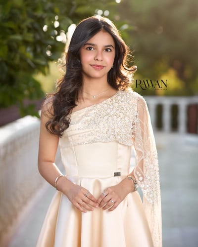 فستان بيج ميكادو مع شك