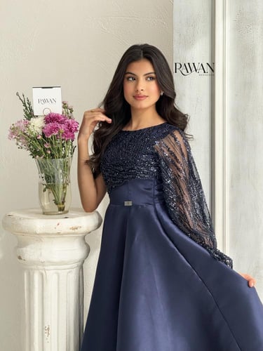 فستان كحلي ميكادو مع شك