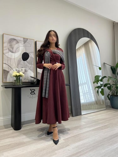 فستان شتوي بورغندي