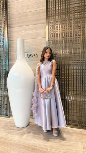 فستان موف بتفاصيل شك