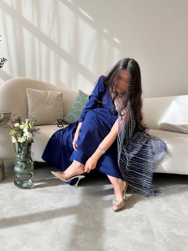 فستان كحلي مميز