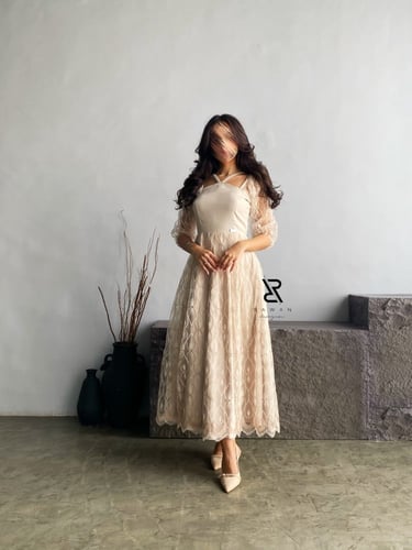 فستان بيج مطرز انيق