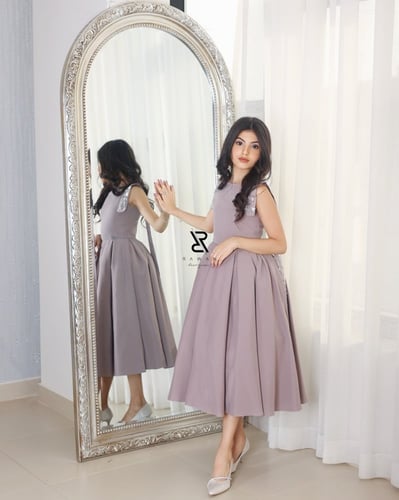 فستان موف باطراف شك