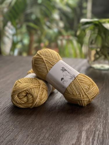 خيط مناسب لجميع مشاريع الكروشيه دمى ومشاريع الاطفا...