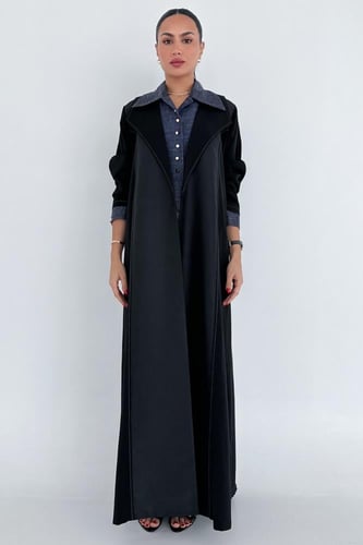 عبايه كريب ياباني اسود وتفته وقميص لنن متصل قصير ب...