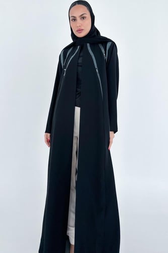 عبايه كريب كوري اسود بقصات اخضر مموج وشك احجار #60...