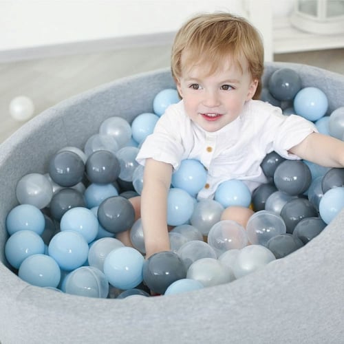 مسبح الكرات الرصاصي