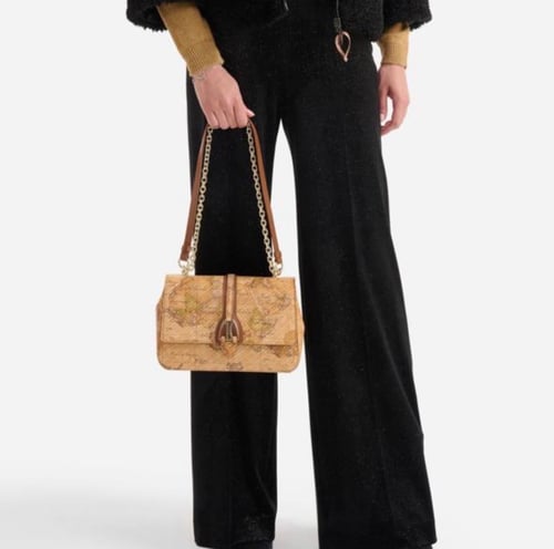 The Ferero Martini bag